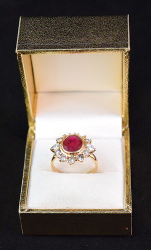 Ruby Ring Dimants